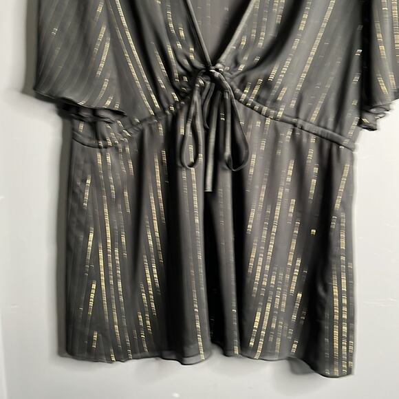 Torrid Black With Gold Metallic Stripes Cinched Blouse Size 1X - Picture 6 of 9